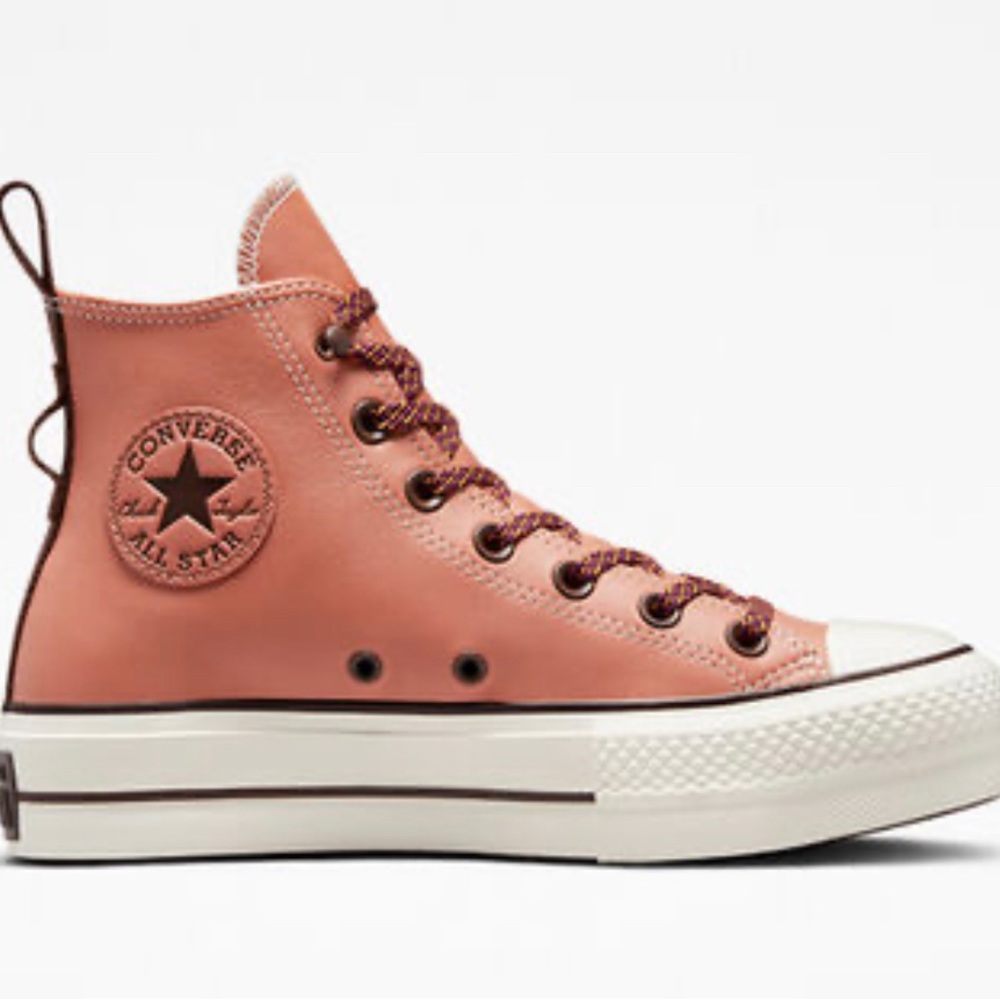 Chuck Taylor All Star Lift Platform Tonal Leather NEW IN BOX